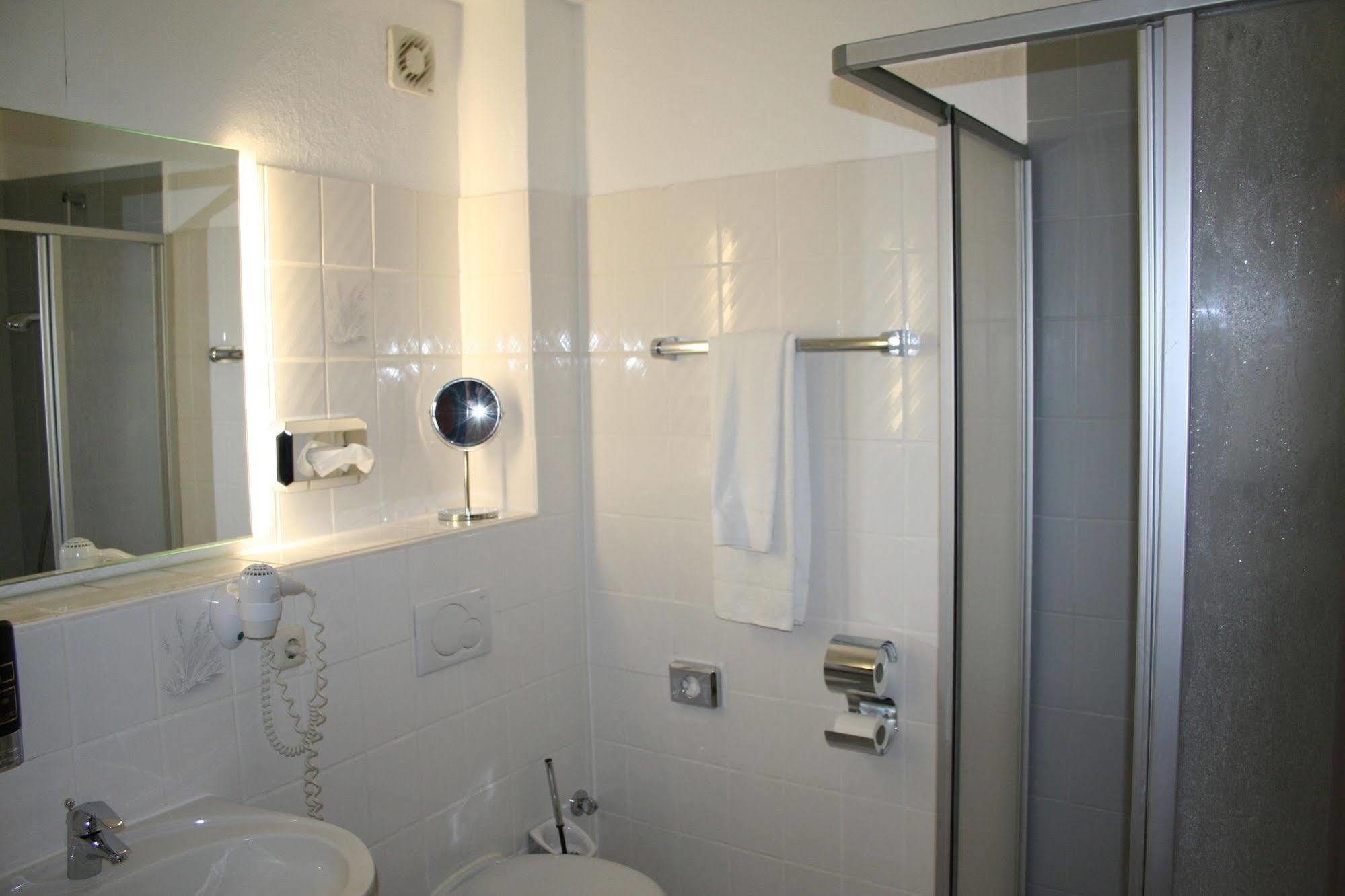 Landhotel Gross Schneer Hof Friedland  Екстериор снимка