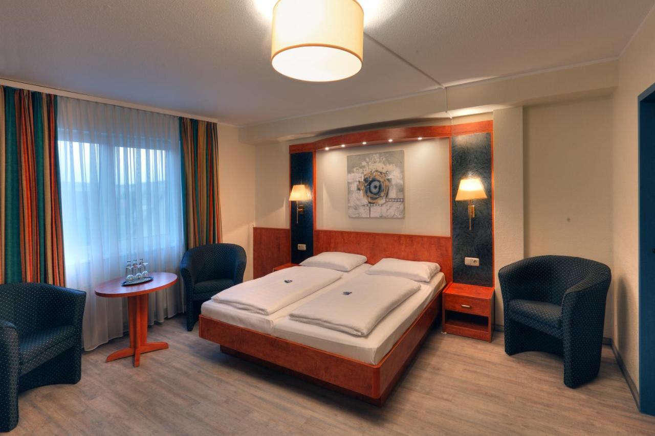 Landhotel Gross Schneer Hof Friedland  Екстериор снимка